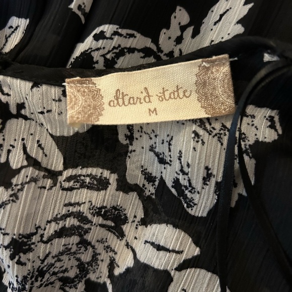 Altar'd State Black and White Long Sleeve Sundress New with tag! - Picture 9 of 11